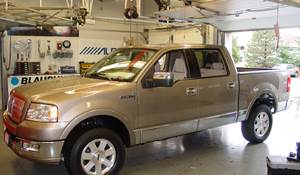 2008 Lincoln Mark LT - find speakers, stereos, and dash kits that